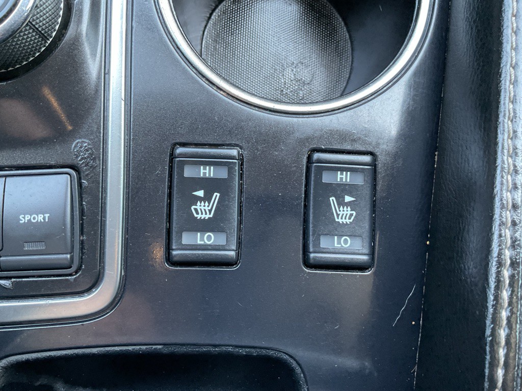 2016 Nissan Maxima Image 42