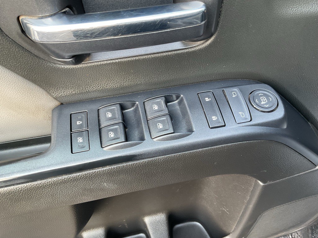 2015 GMC Sierra Image 22