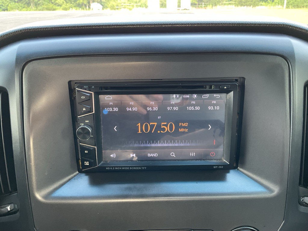 2015 GMC Sierra Image 30