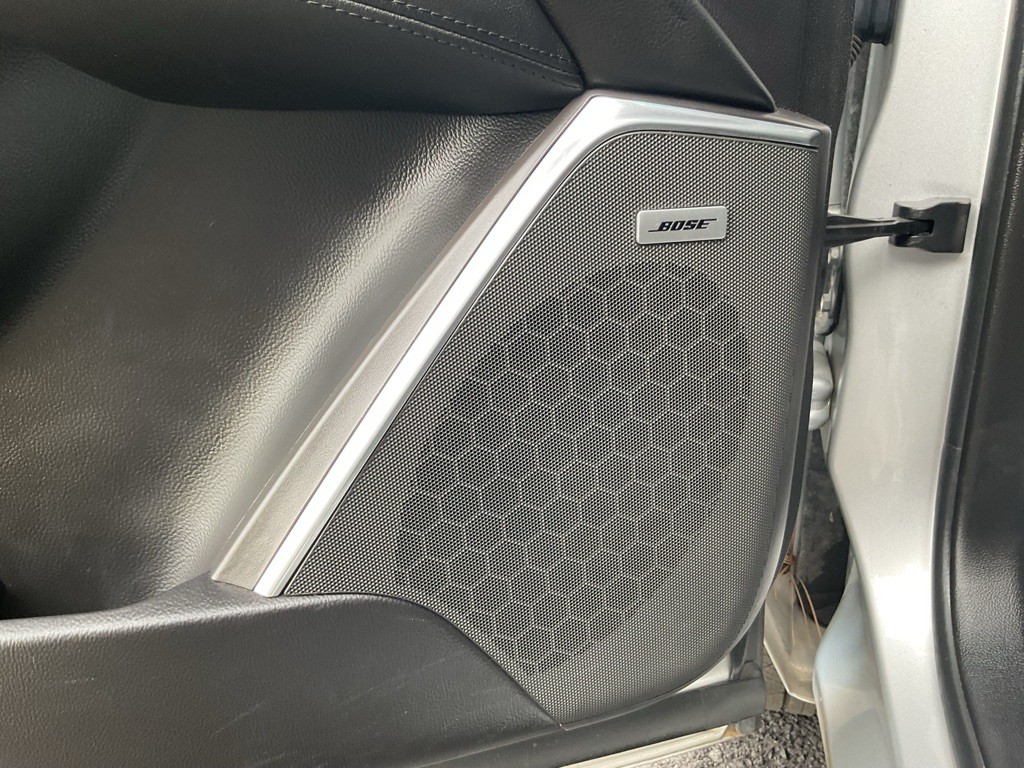 2019 Cadillac Escalade Image 29
