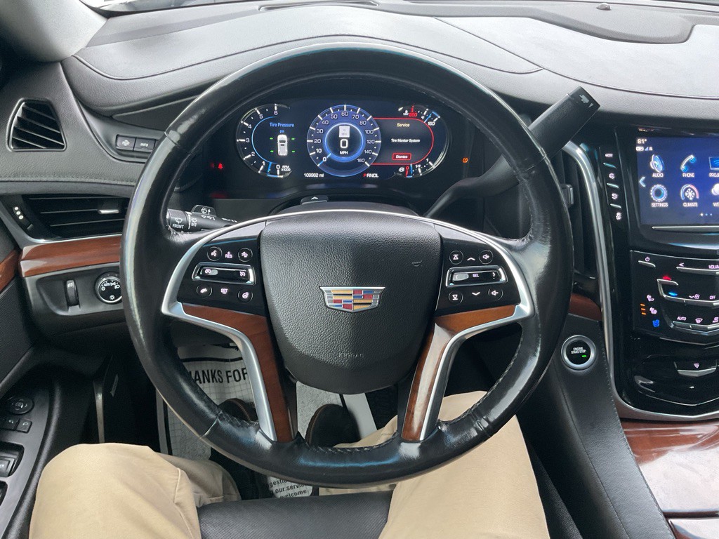 2019 Cadillac Escalade Image 36