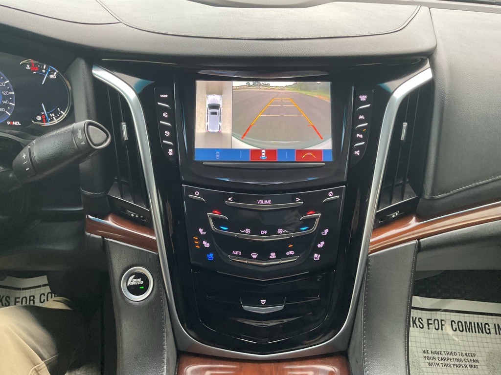 2019 Cadillac Escalade Image 44