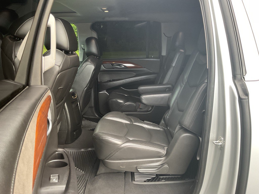 2019 Cadillac Escalade Image 53
