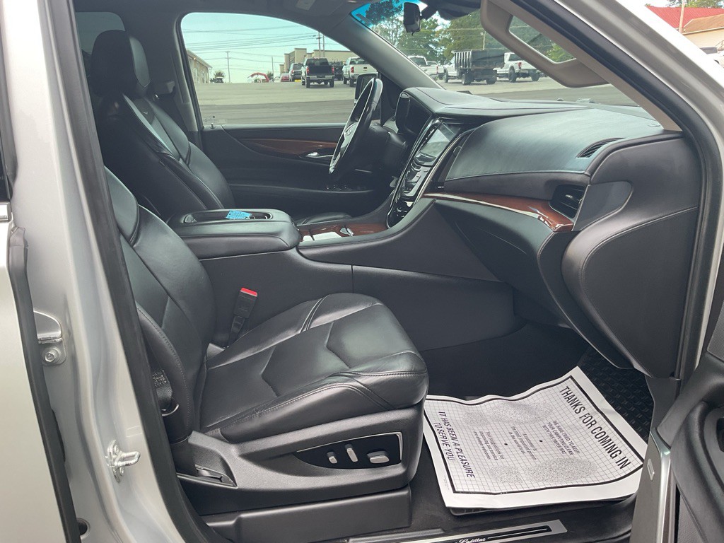 2019 Cadillac Escalade Image 59
