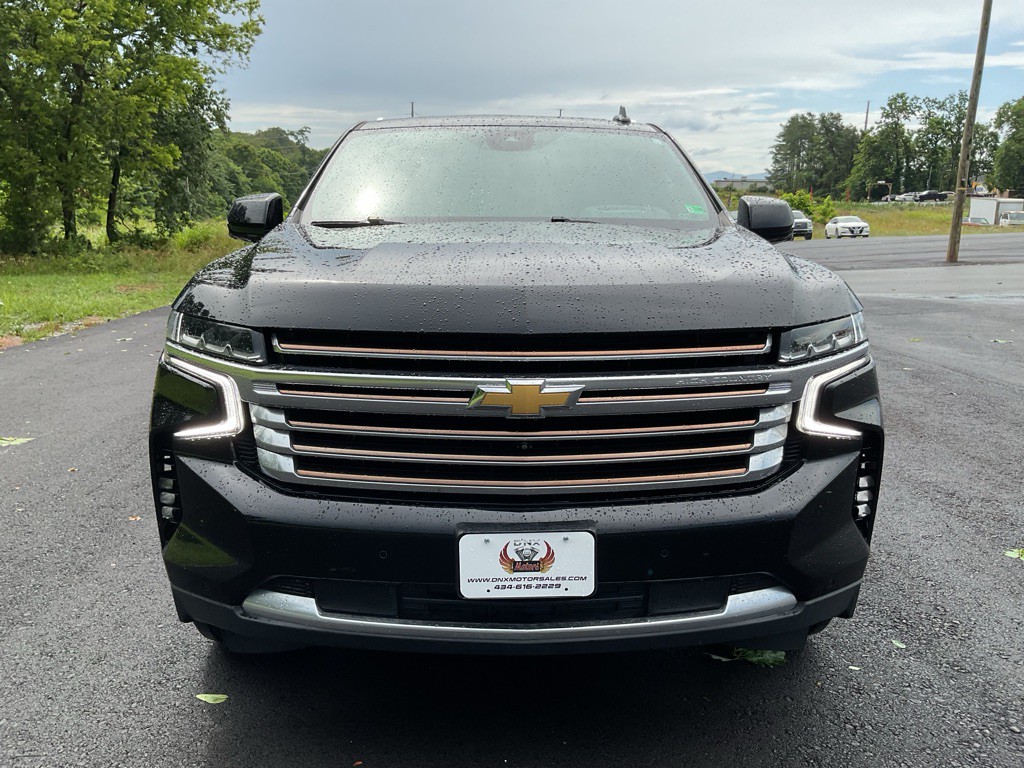2023 Chevrolet Suburban Image 16