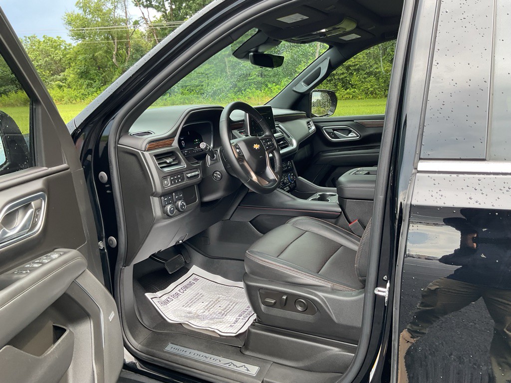 2023 Chevrolet Suburban Image 28