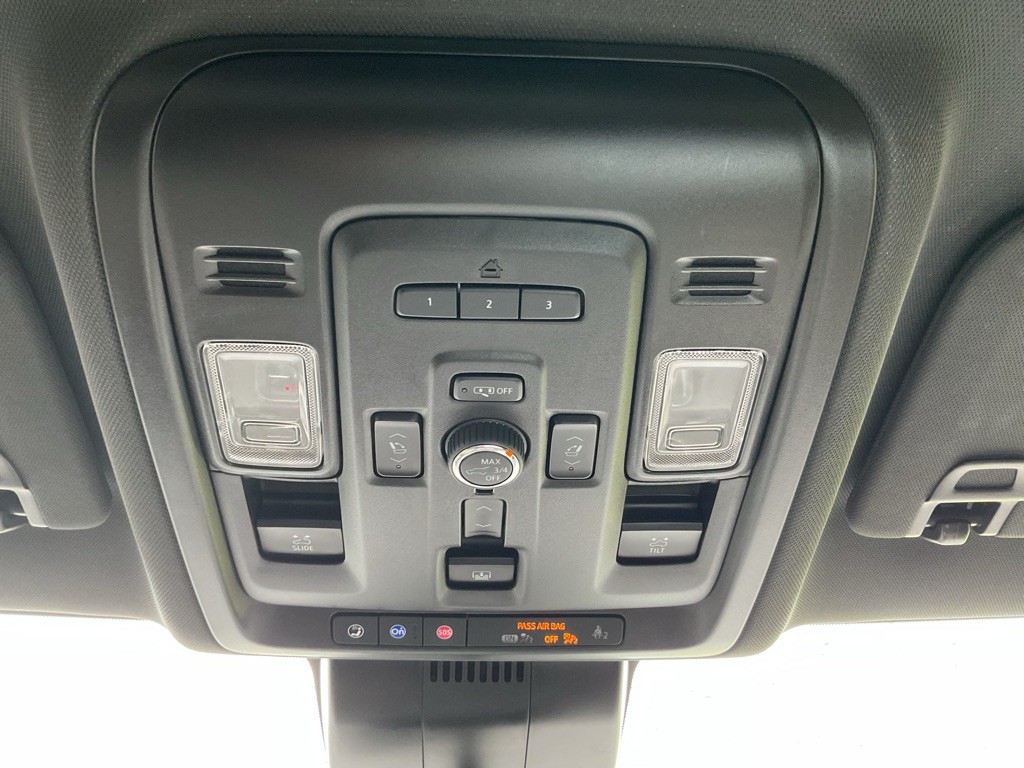 2023 Chevrolet Suburban Image 48