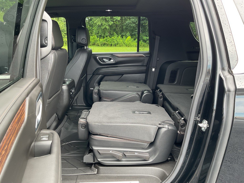 2023 Chevrolet Suburban Image 52