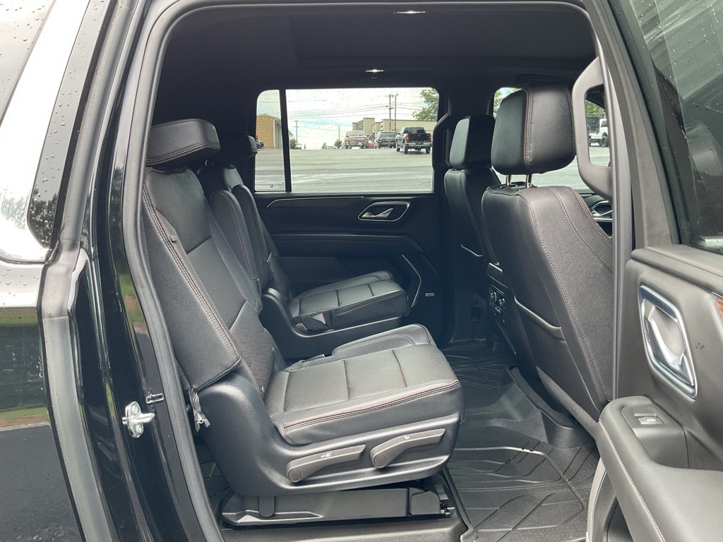 2023 Chevrolet Suburban Image 55