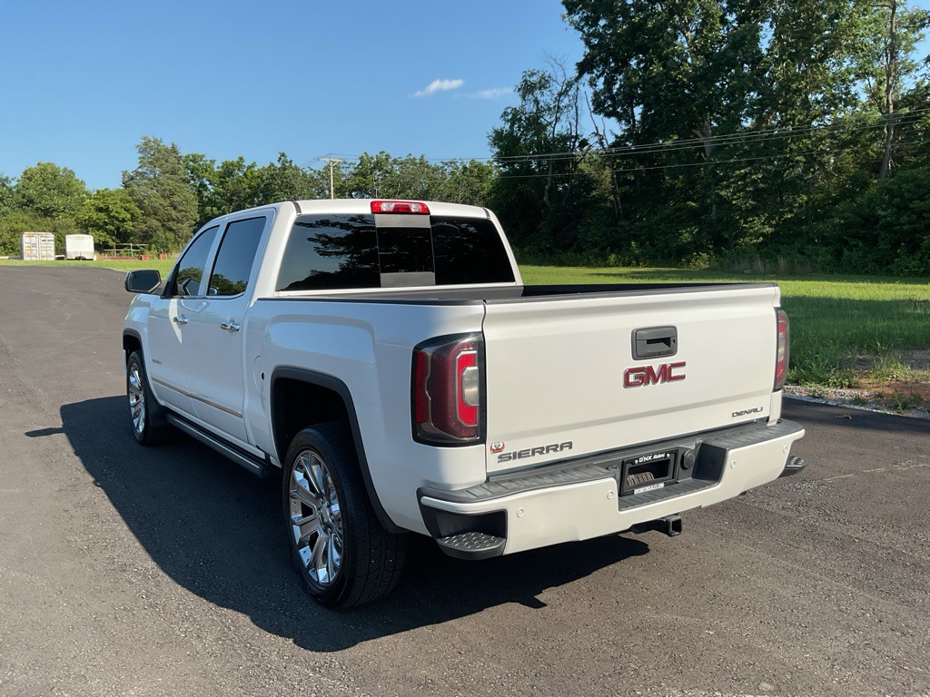 2018 GMC Sierra Image 5
