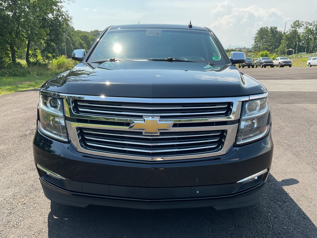 2016 Chevrolet Suburban Image 17