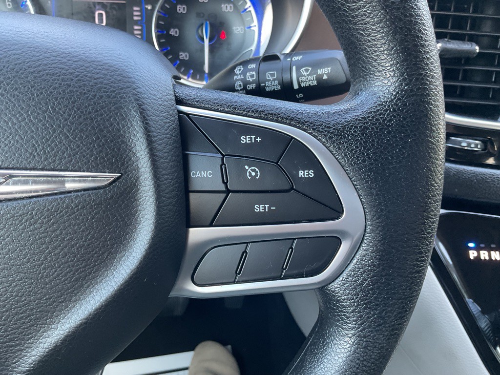 2020 Chrysler Voyager Image 29