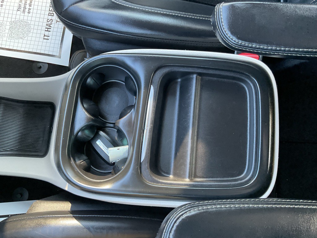 2020 Chrysler Voyager Image 39