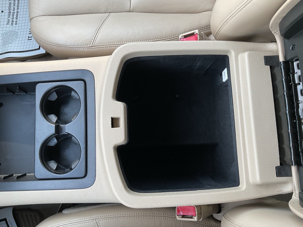 2013 Chevrolet Suburban Image 42