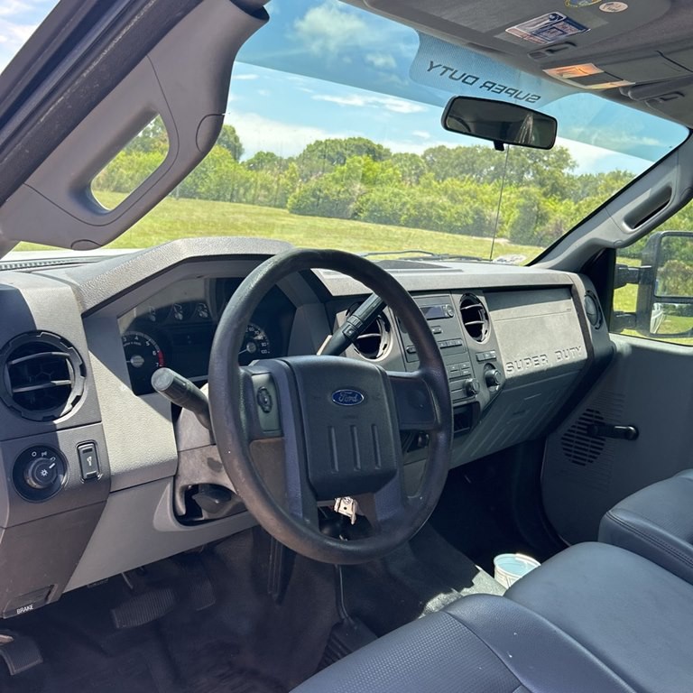 2014 Ford F-250 Image 8