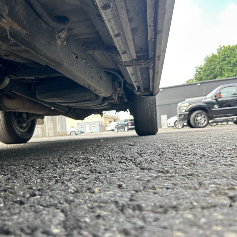 2017 Toyota Tacoma Image 12