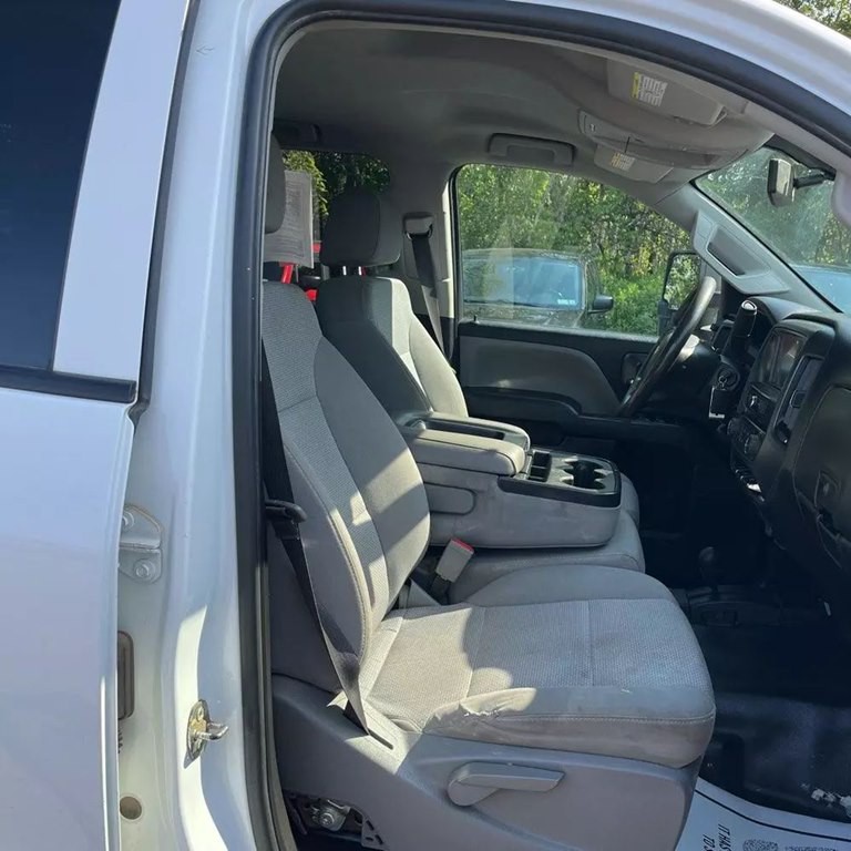 2018 Chevrolet Silverado 1500 Image 8