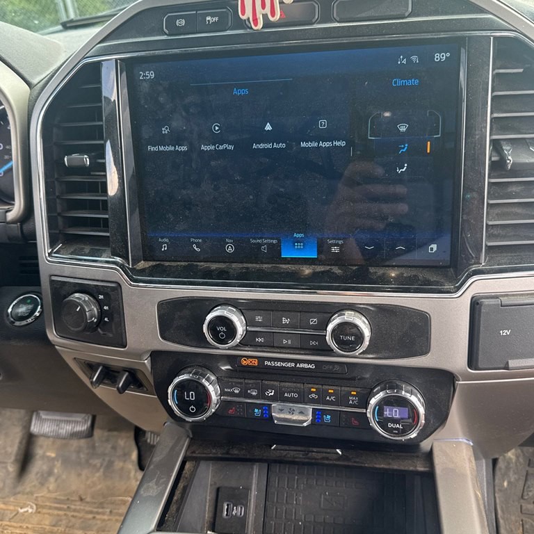 2022 Ford F-350 Image 9