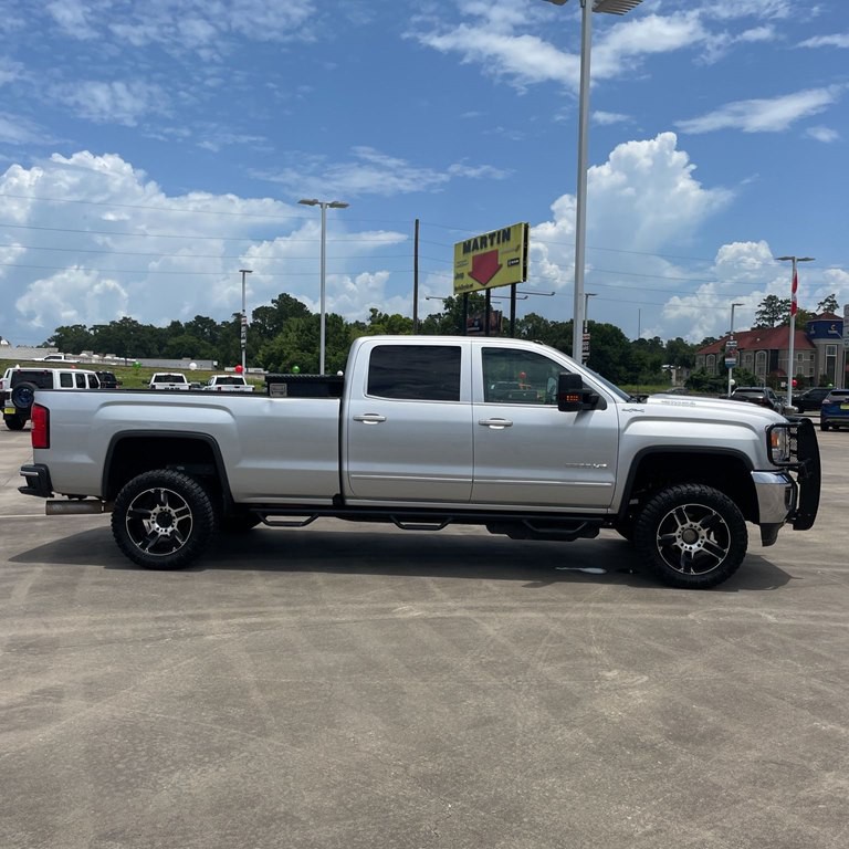 2019 GMC Sierra Image 3