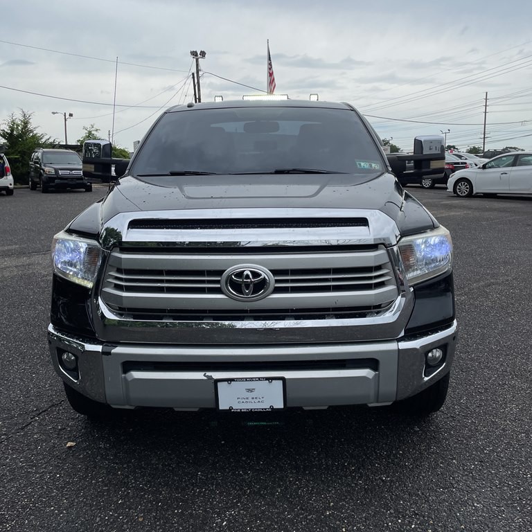 2015 Toyota Tundra Image 2
