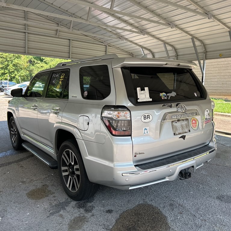 2016 Toyota 4Runner Image 5