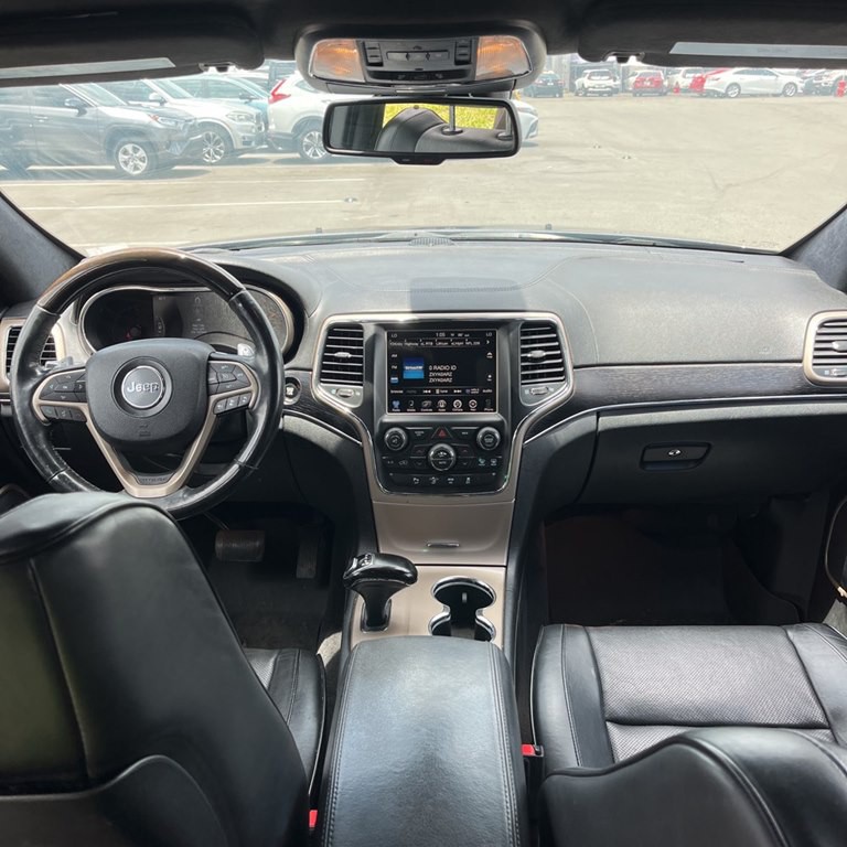 2015 Jeep Grand Cherokee Image 12