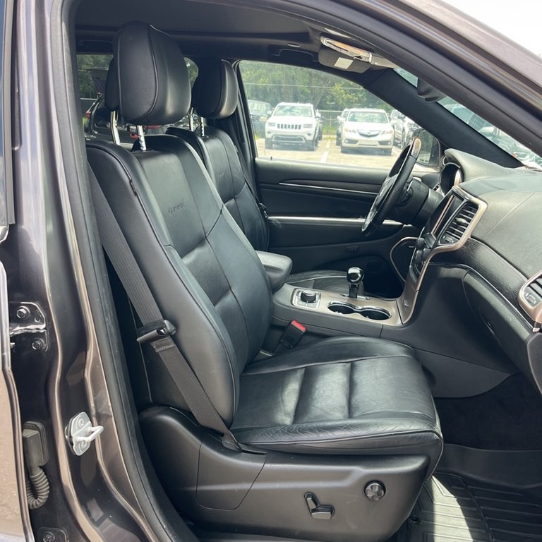 2015 Jeep Grand Cherokee Image 16