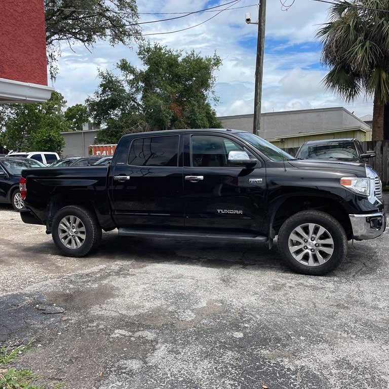 2015 Toyota Tundra Image 4