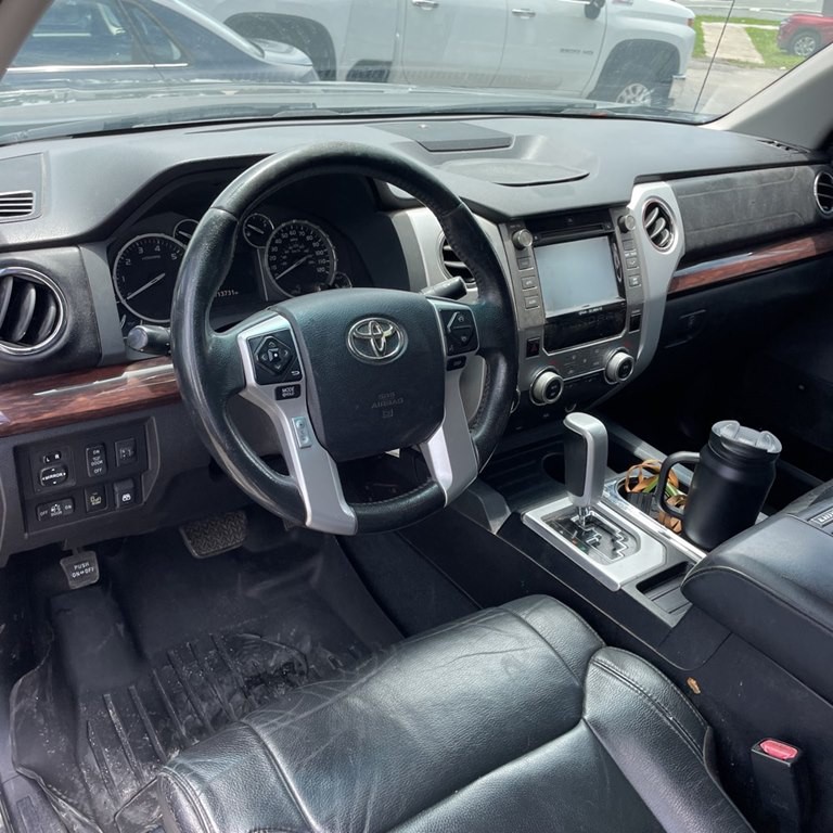 2015 Toyota Tundra Image 10