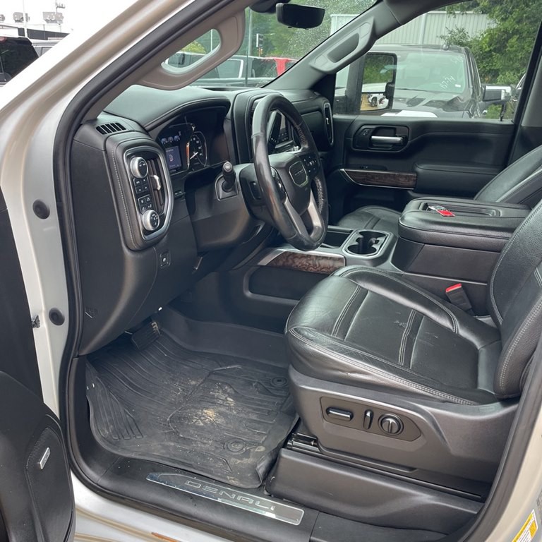 2020 GMC Sierra Image 16