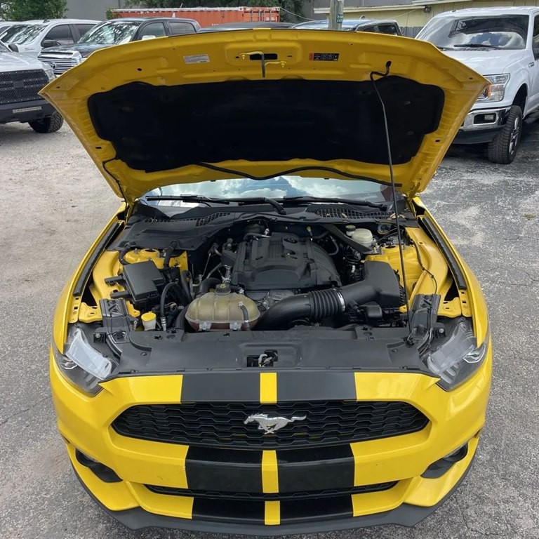 2016 Ford Mustang Image 8
