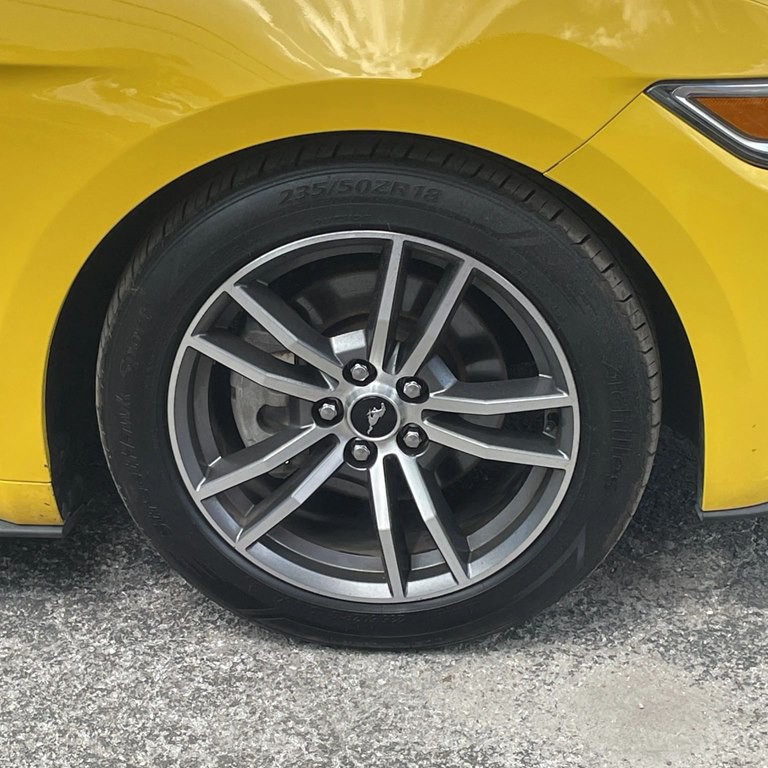 2016 Ford Mustang Image 20