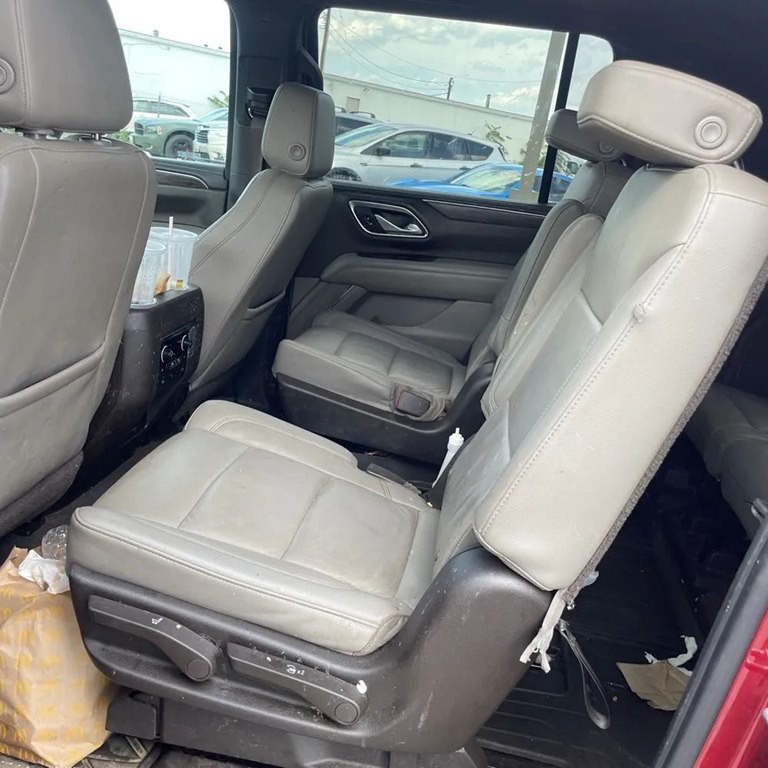 2021 Chevrolet Suburban Image 9