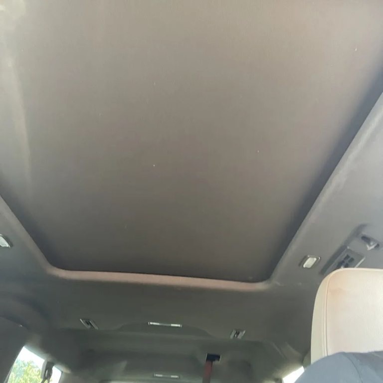 2021 Chevrolet Suburban Image 13