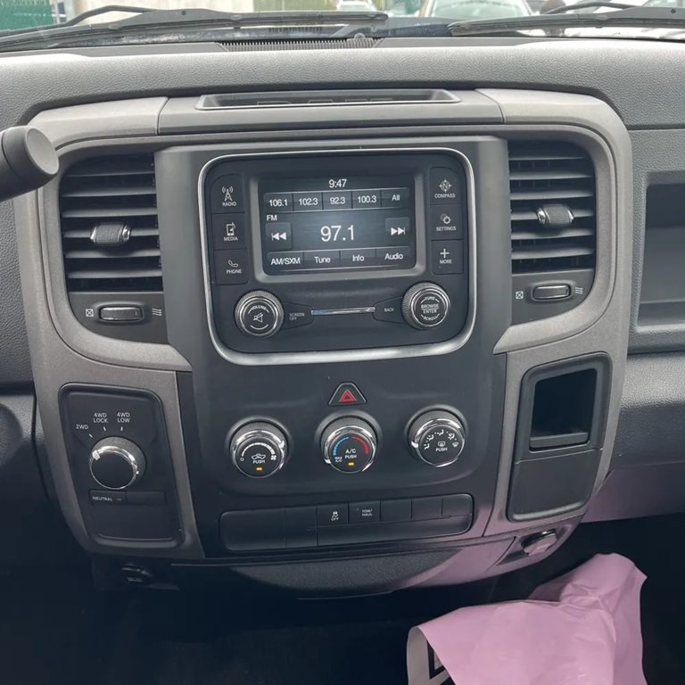 2015 RAM 1500 Image 10