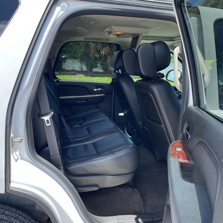 2013 Chevrolet Tahoe Image 14