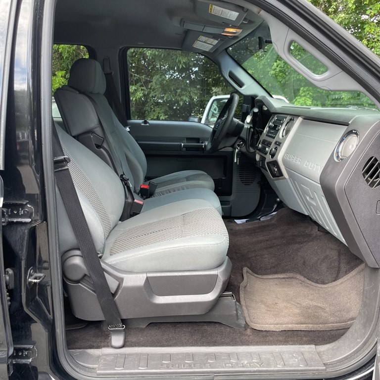 2015 Ford F-250 Image 12