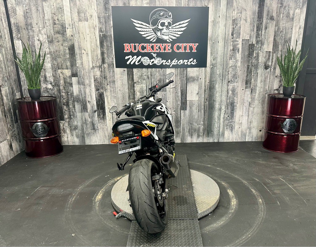 2023 Suzuki Gsx-s750 Image 3