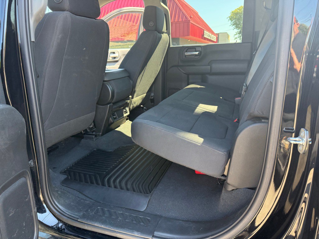 2022 Chevrolet Silverado 1500 Image 17