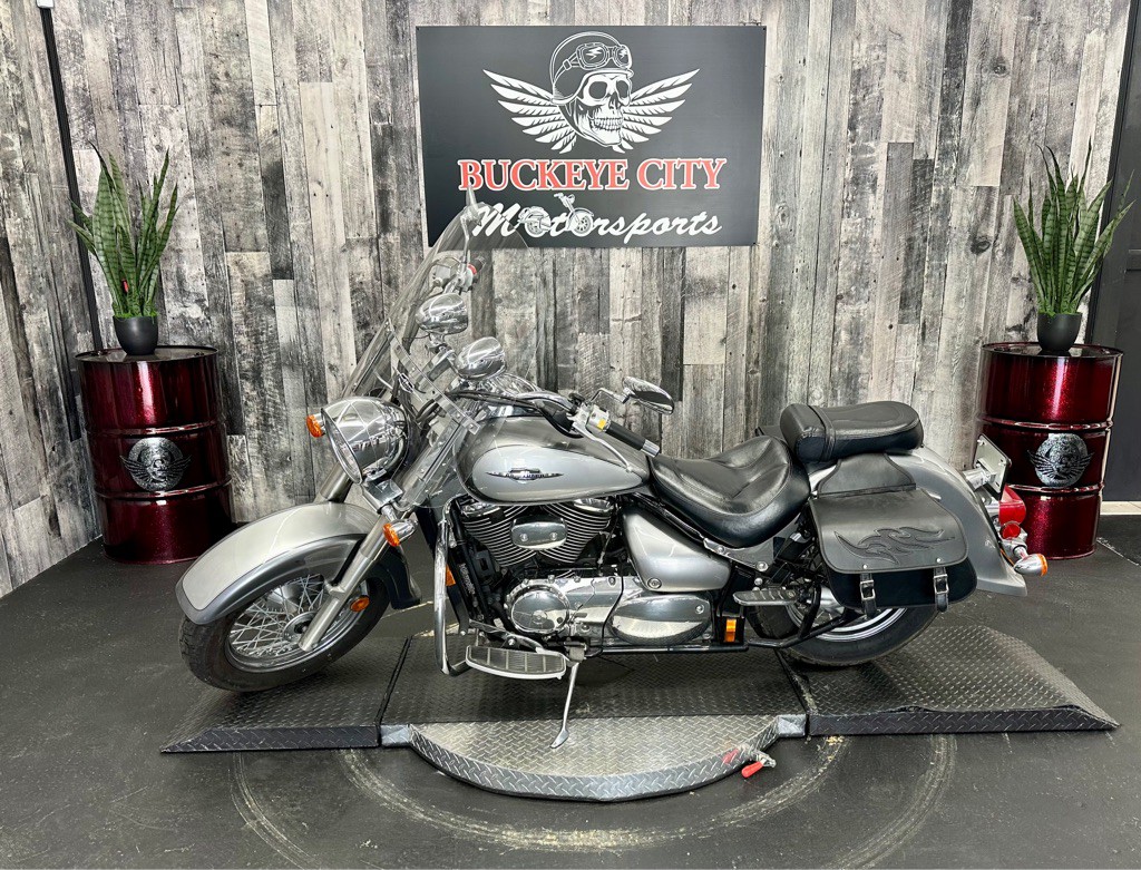 2006 Suzuki C50 Image 2