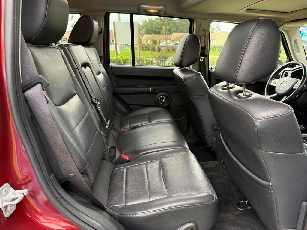 2009 Jeep Commander Image 15