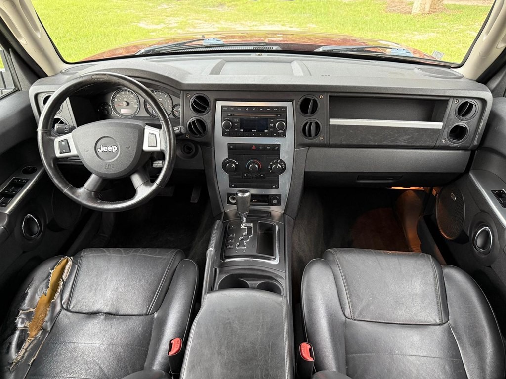 2009 Jeep Commander Image 19
