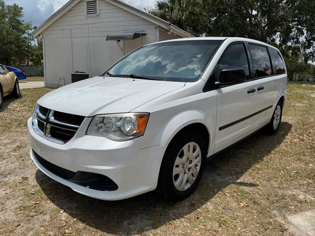 2015 Dodge Grand Caravan Image 2