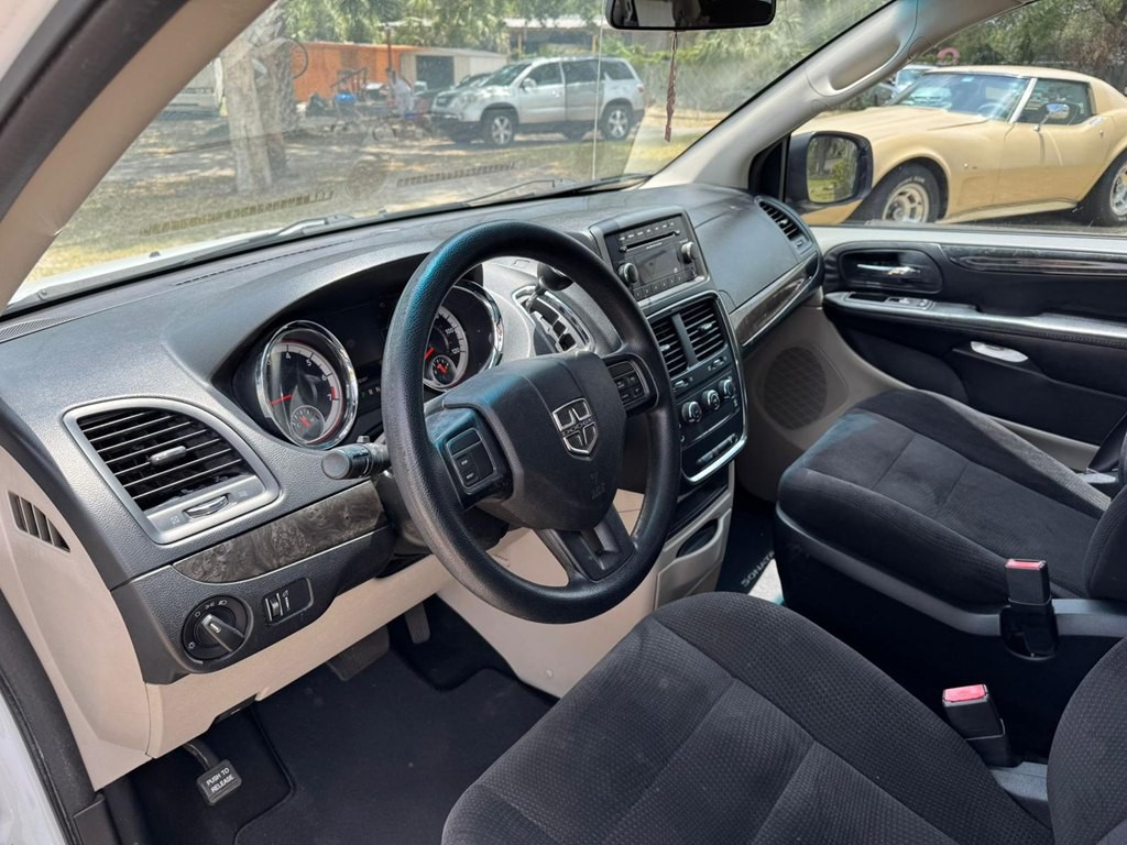 2015 Dodge Grand Caravan Image 10