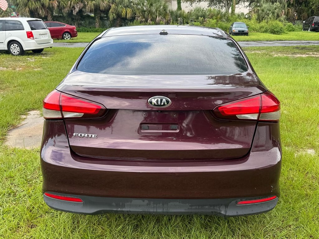 2018 Kia Forte Image 7