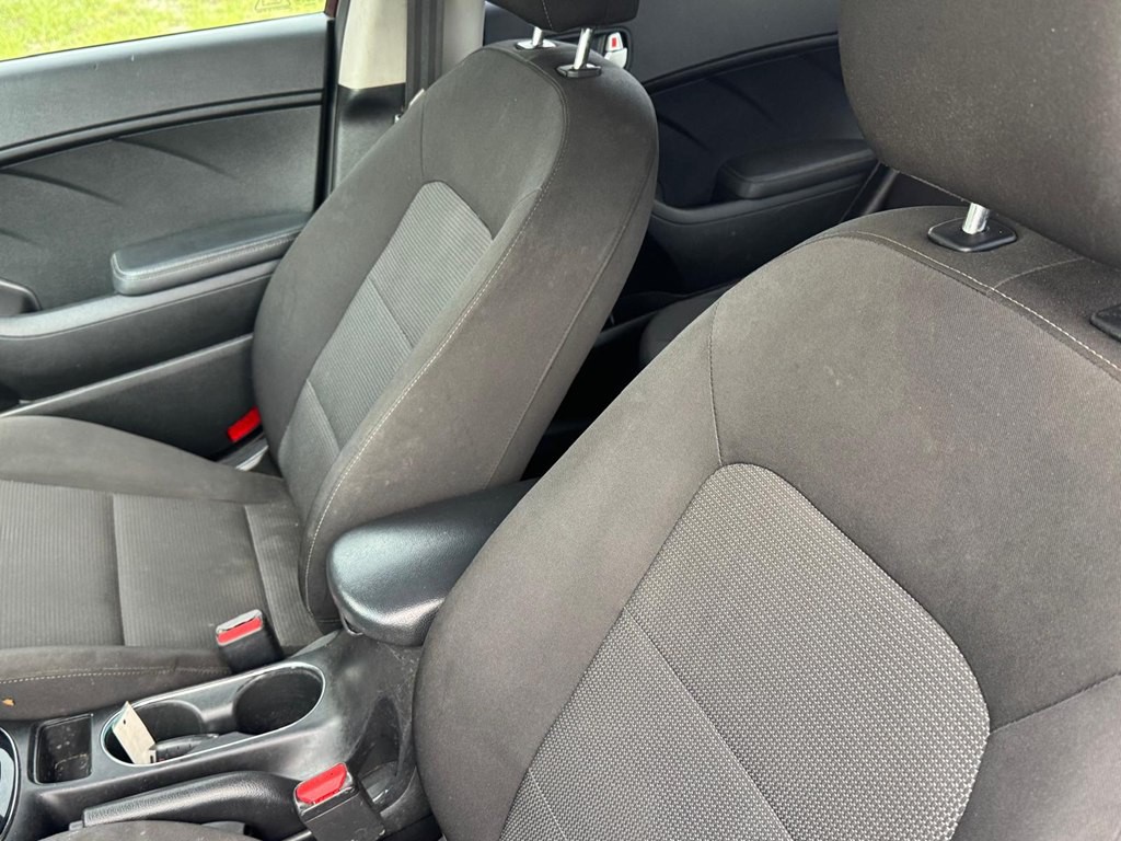 2018 Kia Forte Image 11