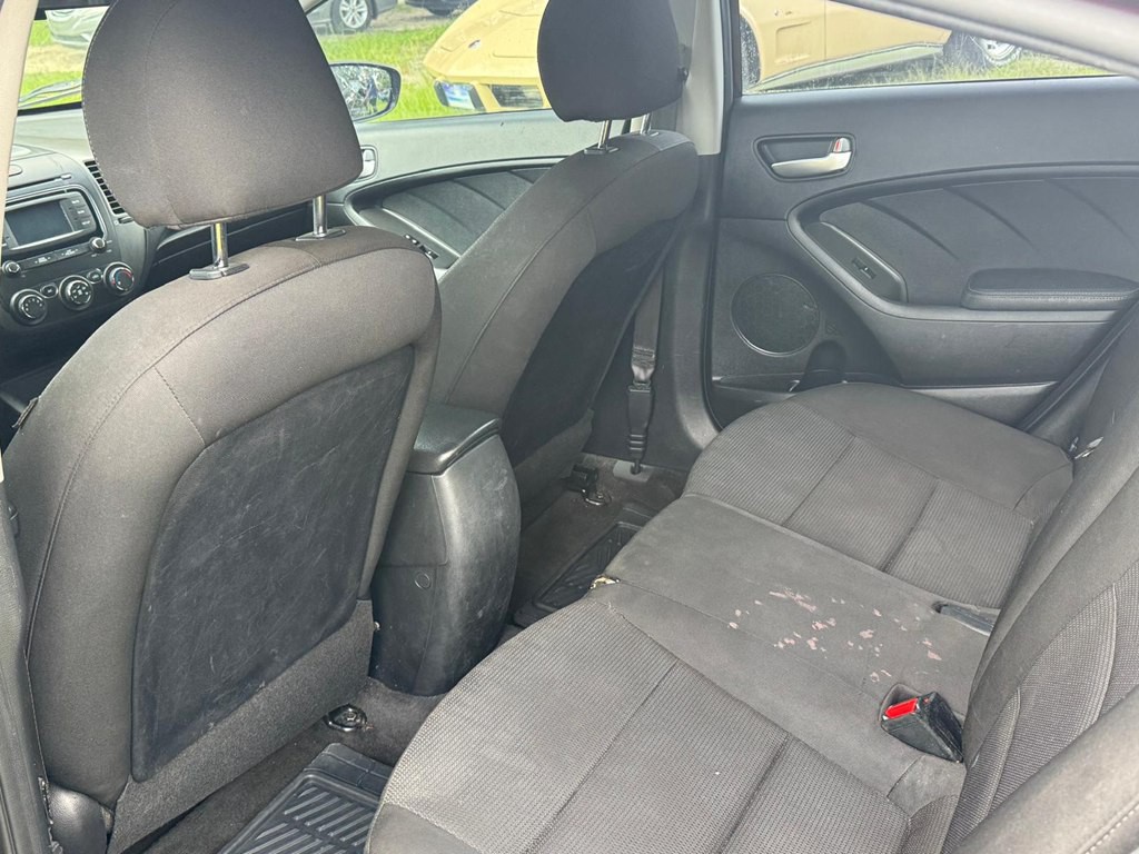 2018 Kia Forte Image 14