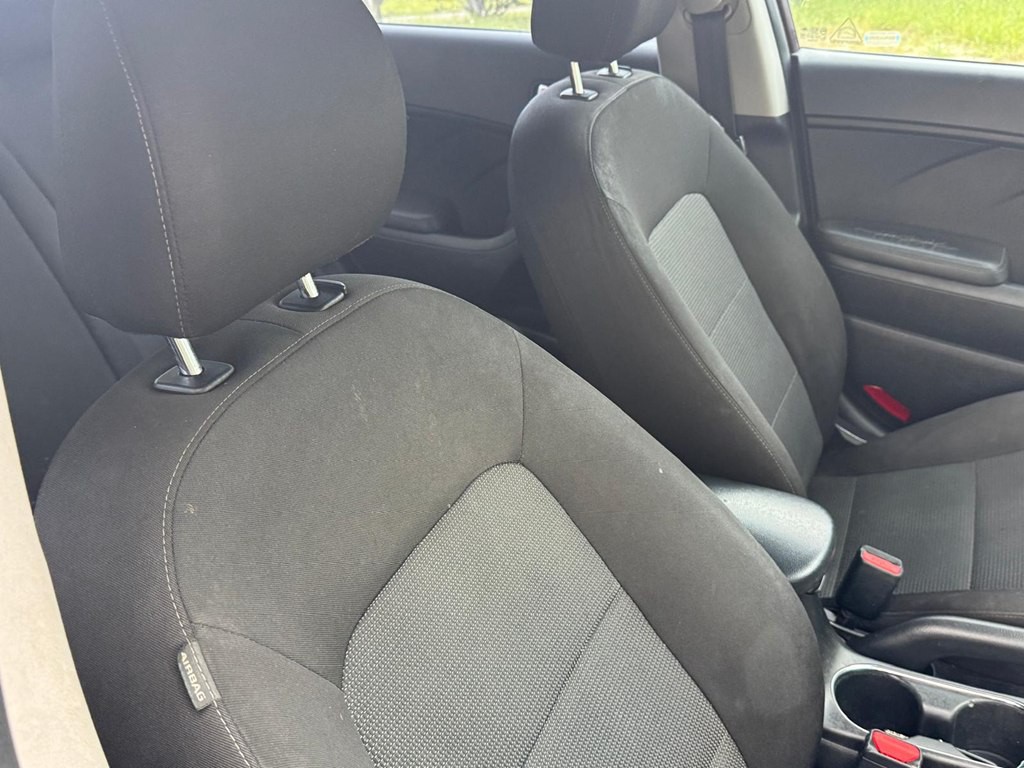 2018 Kia Forte Image 21