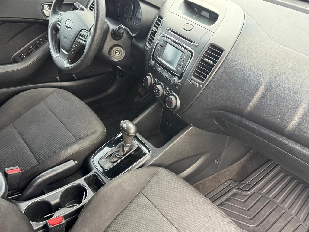 2018 Kia Forte Image 22