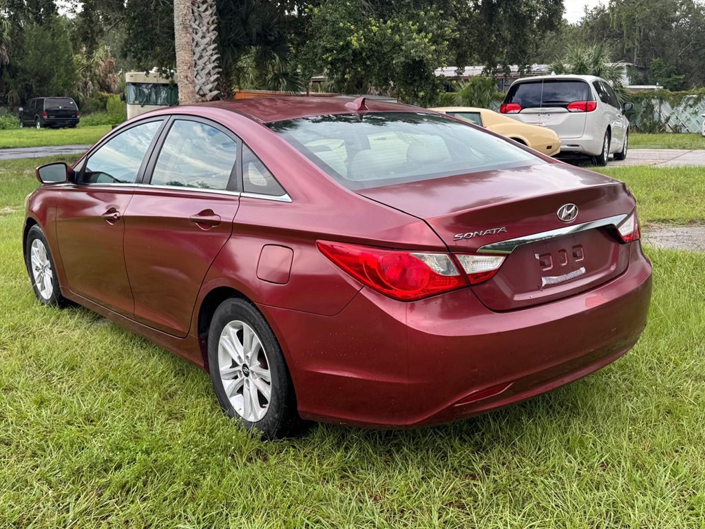2012 Hyundai Sonata Image 6